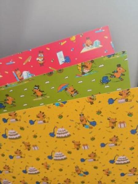 Bastelkarton 50 x 70 cm 300g Die Maus gelb